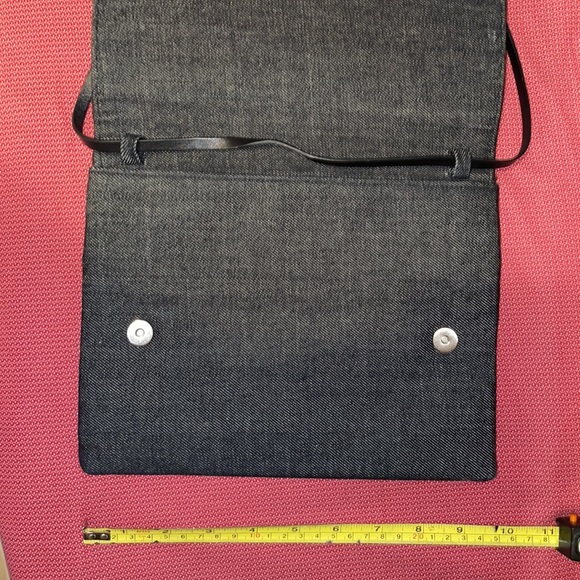 Armani Exchange Shoulder Bag - Picture 2 of 7